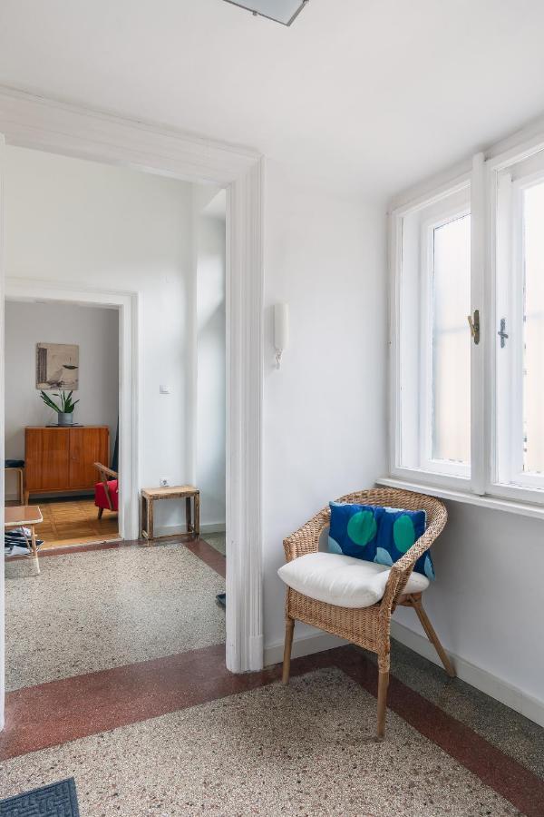 Bright & Spacious Loft With Basilica View บูดาเปสต์ ภายนอก รูปภาพ
