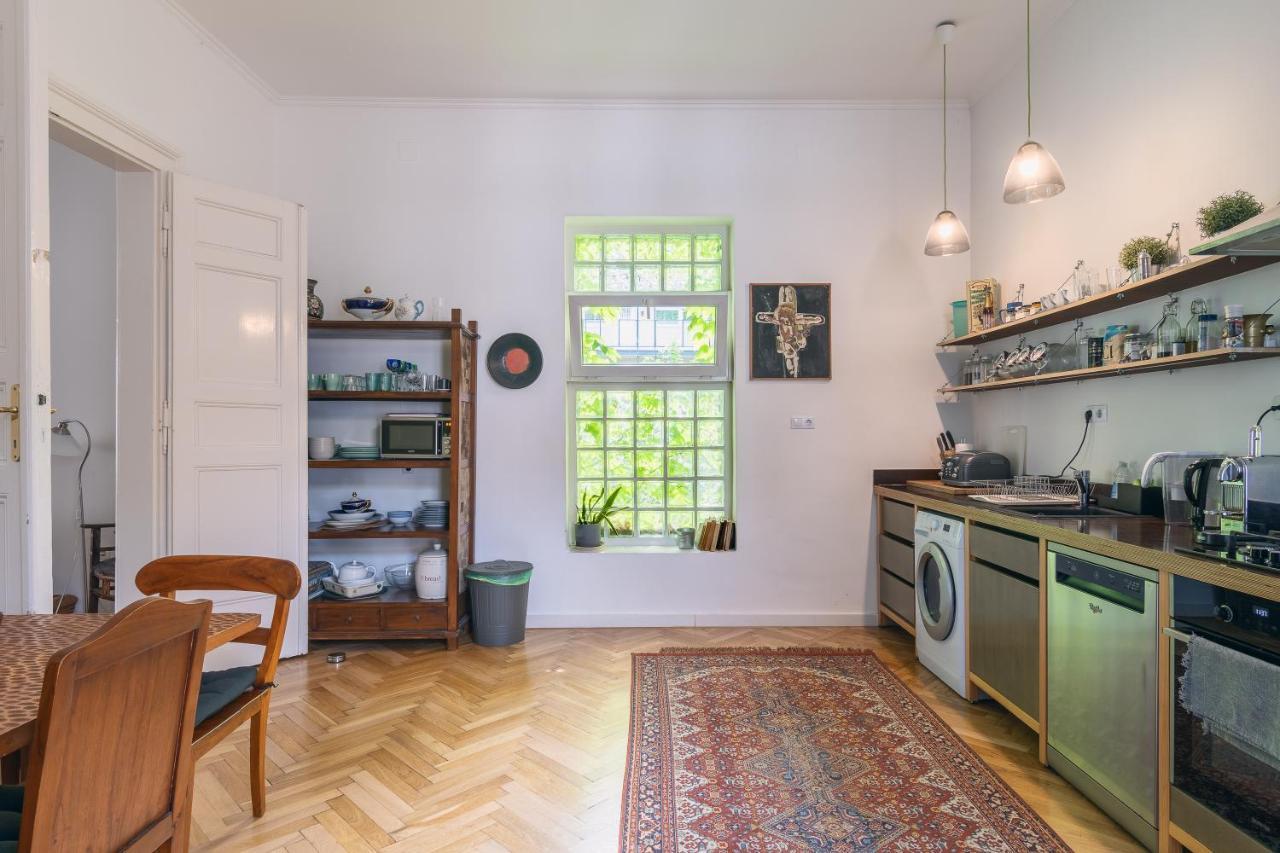 Bright & Spacious Loft With Basilica View บูดาเปสต์ ภายนอก รูปภาพ
