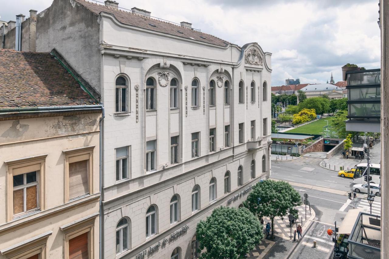 Bright & Spacious Loft With Basilica View บูดาเปสต์ ภายนอก รูปภาพ